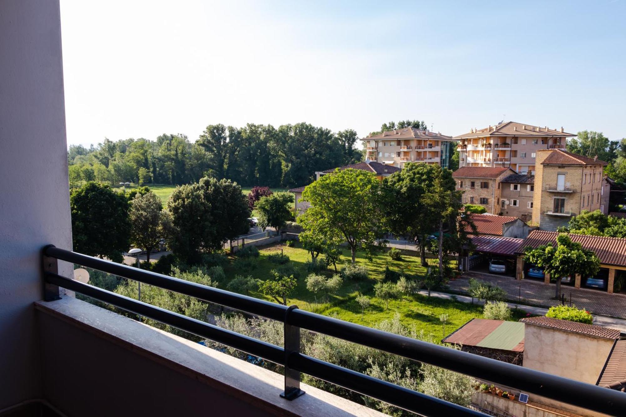 Casa Vacanze "Ai Piedi Di Assisi" Apartment Bastia Umbra Exterior photo